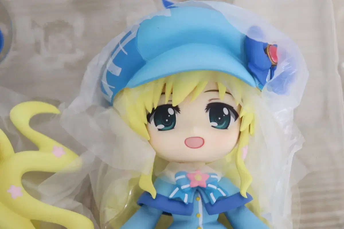 thumbnail-10